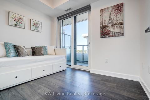 Photo 17 at 724 - 3200 William Coltson Avenue, JM Joshua Meadows, Oakville