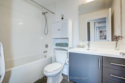 Photo 18 at 724 - 3200 William Coltson Avenue, JM Joshua Meadows, Oakville