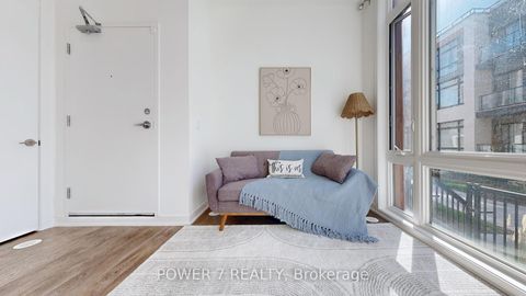 Photo 4 at 1009 - 14 David Eyer Road, Rural Richmond Hill, Richmond Hill