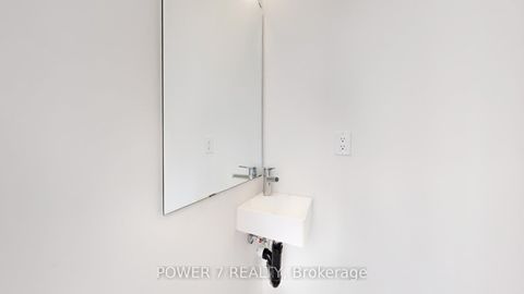 Photo 17 at 1009 - 14 David Eyer Road, Rural Richmond Hill, Richmond Hill