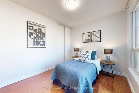 Photo 11 at 808 - 2550 Lawrence Avenue E, Dorset Park, Toronto