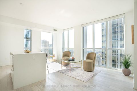 Photo 3 at 4101 - 1 Yorkville Avenue, Annex, Toronto