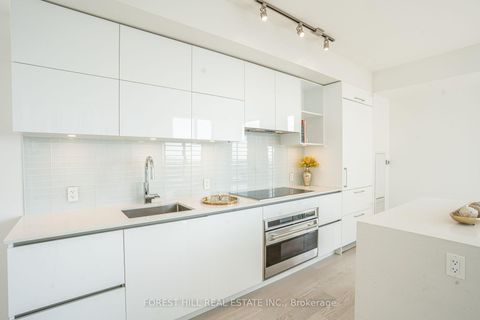 Photo 10 at 4101 - 1 Yorkville Avenue, Annex, Toronto