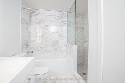 Photo 17 at 4101 - 1 Yorkville Avenue, Annex, Toronto
