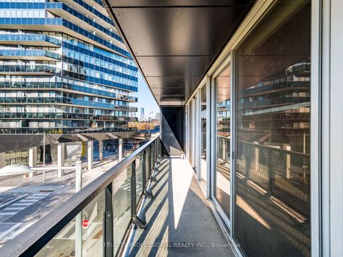 Photo 5 at 304 - 170 Bayview Avenue, Waterfront Communities C8, Toronto