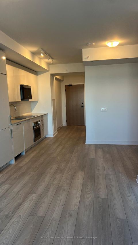 Photo 9 at 4109 - 2920 Highway 7, Concord, Vaughan