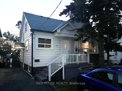 Photo 15 at 40 North Woodrow Boulevard, Birchmount, Toronto