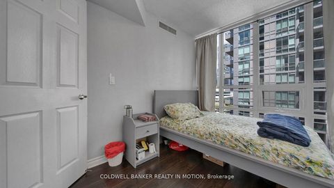 Photo 17 at 918 - 25 Lower Simcoe Street, Waterfront Communities C1, Toronto