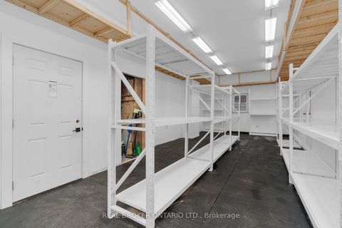 Photo 9 at 1 Dufferin Street, Cookstown, Innisfil