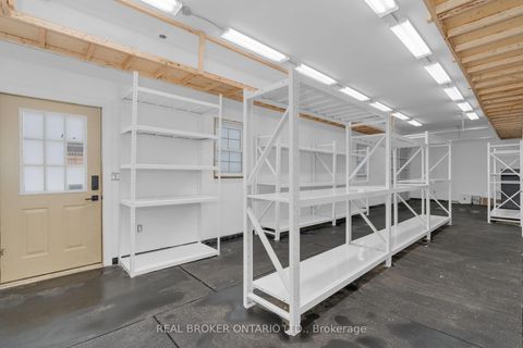 Photo 10 at 1 Dufferin Street, Cookstown, Innisfil