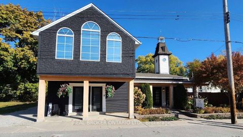 Photo 17 at 1 Dufferin Street, Cookstown, Innisfil