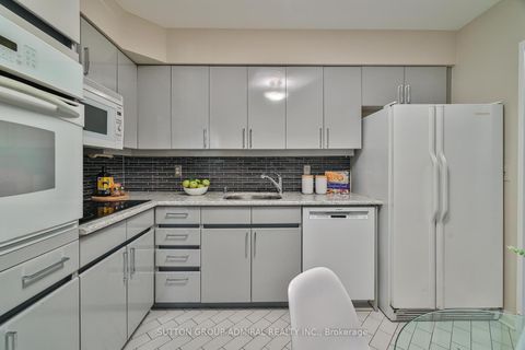 Photo 11 at 303 - 350 Lonsdale Road, Forest Hill South, Toronto