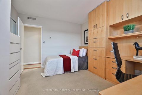 Photo 19 at 303 - 350 Lonsdale Road, Forest Hill South, Toronto