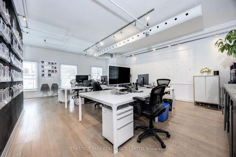Photo 11 at 21 Isabella Street, Yonge Corridor, Toronto