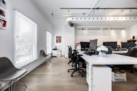 Photo 13 at 21 Isabella Street, Yonge Corridor, Toronto