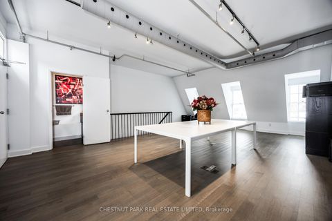 Photo 20 at 21 Isabella Street, Yonge Corridor, Toronto Photo 20 at 21 Isabella Street, Yonge Corridor, Toronto