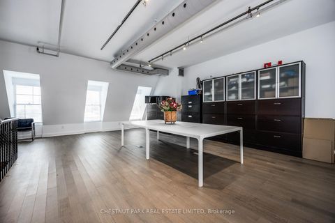 Photo 21 at 21 Isabella Street, Yonge Corridor, Toronto Photo 21 at 21 Isabella Street, Yonge Corridor, Toronto