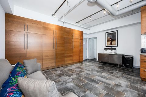 Photo 26 at 21 Isabella Street, Yonge Corridor, Toronto