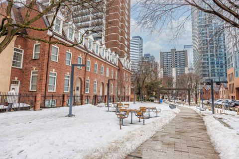 Photo 33 at 21 Isabella Street, Yonge Corridor, Toronto