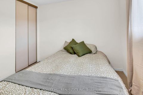 Photo 28 at 23 Tarsus Crescent, Highland Creek, Toronto