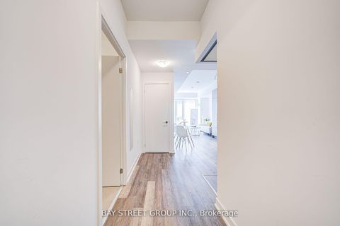 Photo 5 at 320 - 250 Lawrence Avenue W, Lawrence Park North, Toronto