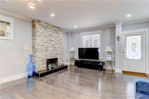 Photo 3 at 212 Symington Avenue, Junction, Toronto