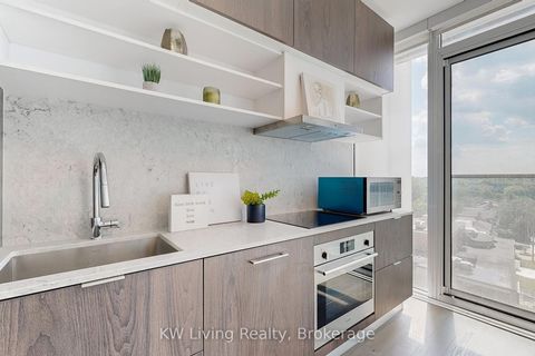 Photo 3 at 917 - 5 Soudan Avenue, Mount Pleasant West, Toronto