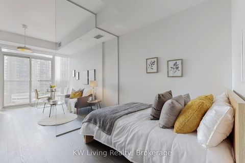Photo 8 at 917 - 5 Soudan Avenue, Mount Pleasant West, Toronto