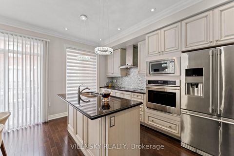 Photo 3 at 25 - 1331 Major Mackenzie Drive, Patterson, Vaughan