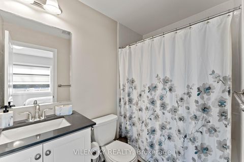 Photo 31 at 25 - 1331 Major Mackenzie Drive, Patterson, Vaughan