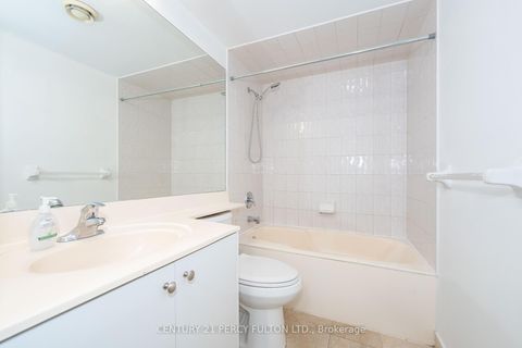 Photo 6 at 1007 - 8 Lee Centre Drive, Woburn, Toronto