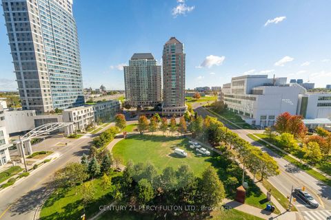 Photo 8 at 1007 - 8 Lee Centre Drive, Woburn, Toronto