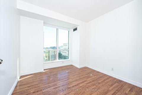 Photo 9 at 1007 - 8 Lee Centre Drive, Woburn, Toronto