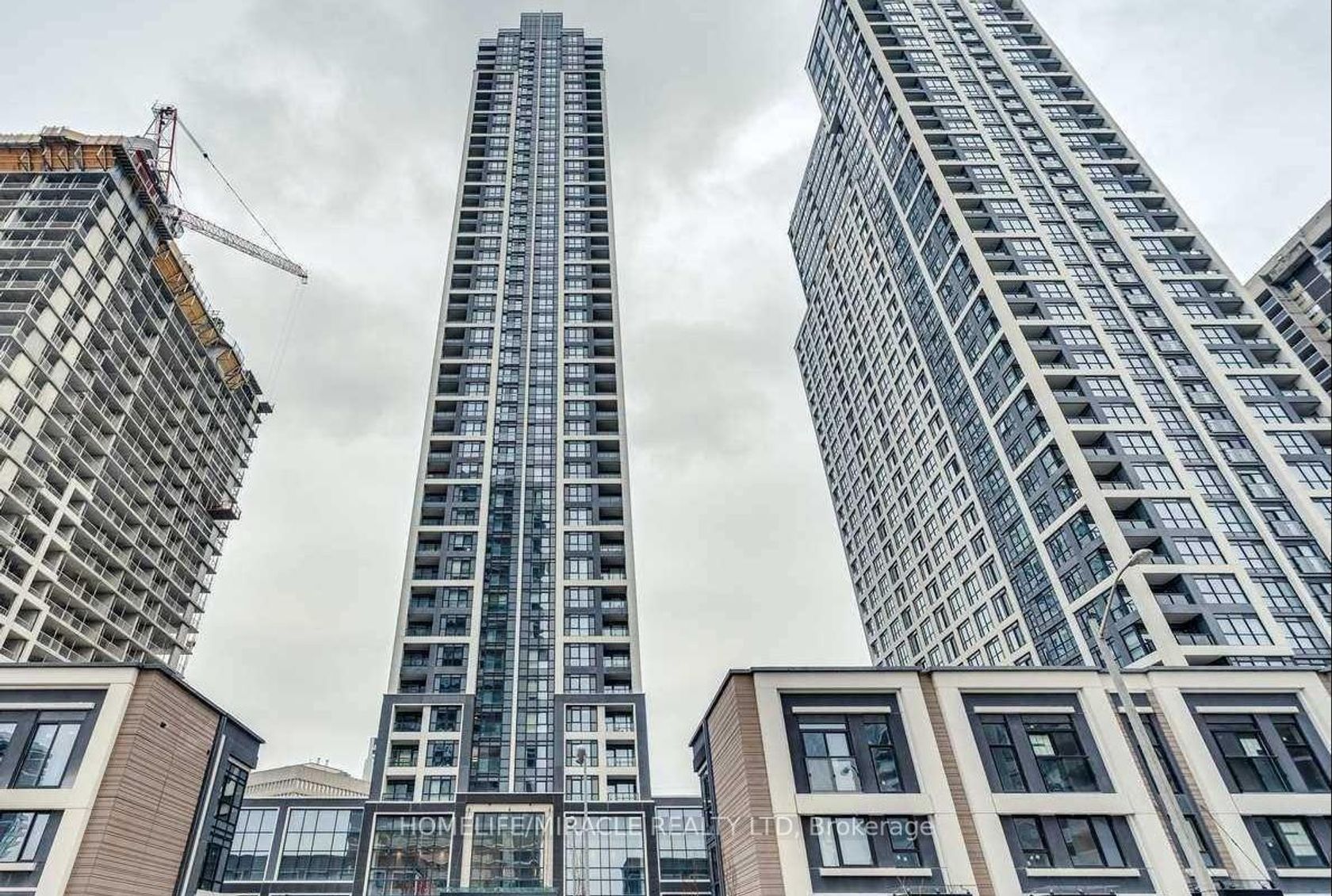 2403 - 7 Mabelle Avenue, City Centre West, Toronto 