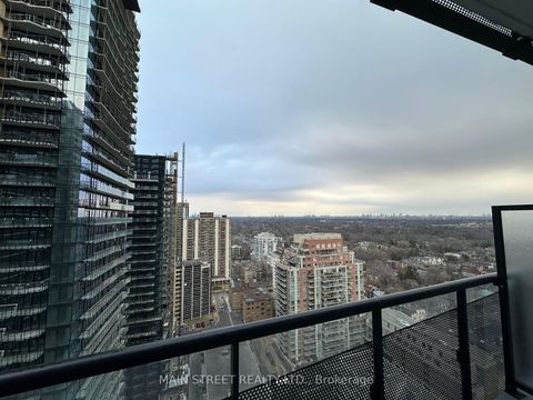 Photo 9 at 2207 - 117 Broadway Avenue, Mount Pleasant West, Toronto