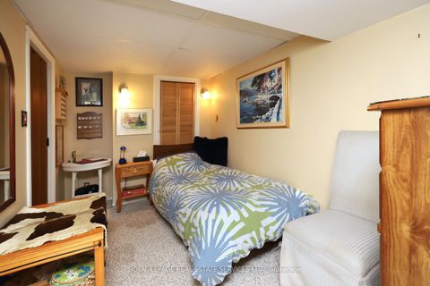 Photo 25 at 167 Oliver Place, CP College Park, Oakville