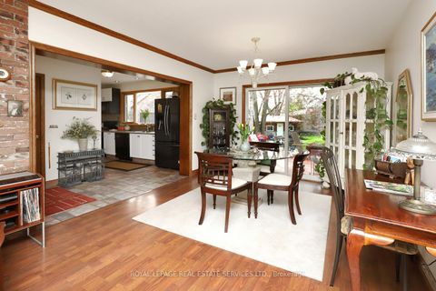 Photo 48 at 167 Oliver Place, CP College Park, Oakville