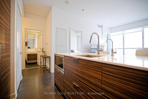 Photo 6 at 4608 - 88 Scott Street, Yonge Corridor, Toronto