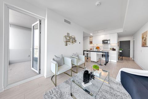 Photo 8 at 2102 - 39 Mary Street W, City Centre, Barrie