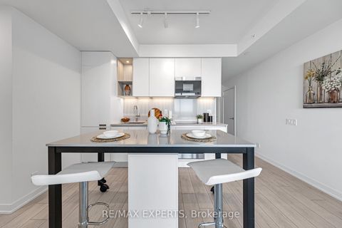 Photo 14 at 2102 - 39 Mary Street W, City Centre, Barrie