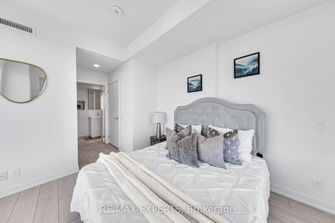 Photo 19 at 2102 - 39 Mary Street W, City Centre, Barrie