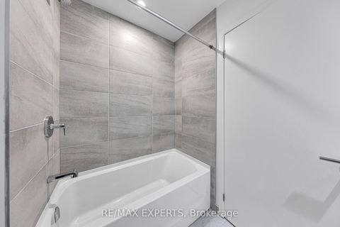 Photo 24 at 2102 - 39 Mary Street W, City Centre, Barrie