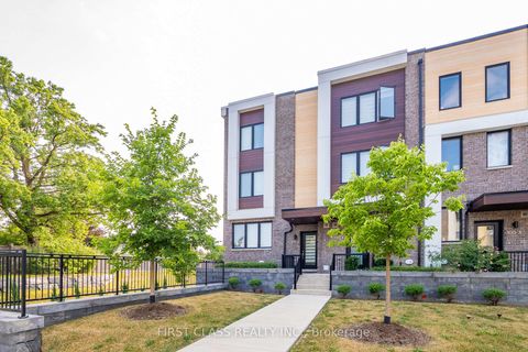 Photo 5 at 5 - 100 Stanley Green Boulevard, CFB, Toronto