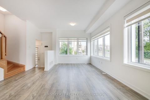 Photo 7 at 5 - 100 Stanley Green Boulevard, CFB, Toronto