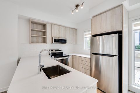 Photo 13 at 5 - 100 Stanley Green Boulevard, CFB, Toronto