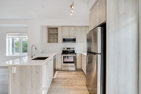 Photo 14 at 5 - 100 Stanley Green Boulevard, CFB, Toronto