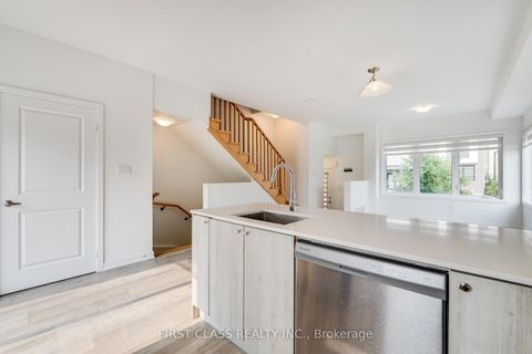 Photo 15 at 5 - 100 Stanley Green Boulevard, CFB, Toronto