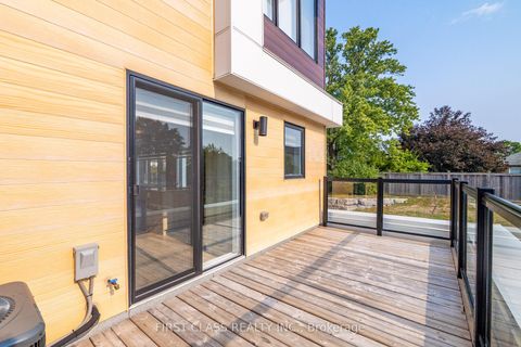 Photo 18 at 5 - 100 Stanley Green Boulevard, CFB, Toronto