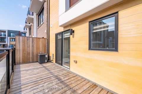 Photo 19 at 5 - 100 Stanley Green Boulevard, CFB, Toronto
