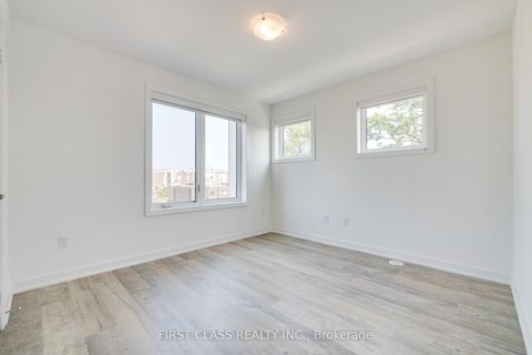Photo 39 at 5 - 100 Stanley Green Boulevard, CFB, Toronto